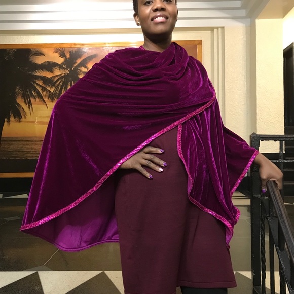 Shawl/wrap - Picture 5 of 5